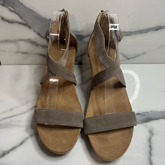 Lucky Brand | Women's Taupe Leather Neutral Strappy Wedge Kemadee Sandal Sz 9.5 - Picture 2 of 7